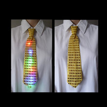 Laden Sie das Bild in den Galerie-Viewer, 1 LED Krawatte (Farbauswahl)