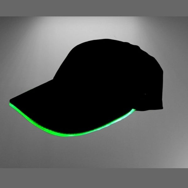 1 schwarze Base Cap mit grünen LEDs