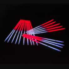 Laden Sie das Bild in den Galerie-Viewer, 50 Arm-Knicklichter 200 x 5 mm zweifarbig ROT/WEISS
