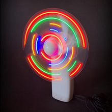 Laden Sie das Bild in den Galerie-Viewer, 1 Mini Ventilator
